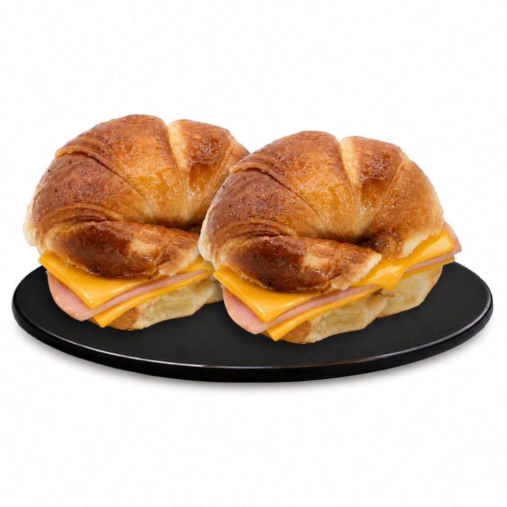 MEDIALUNA CON LOMITO Y CHEDDAR